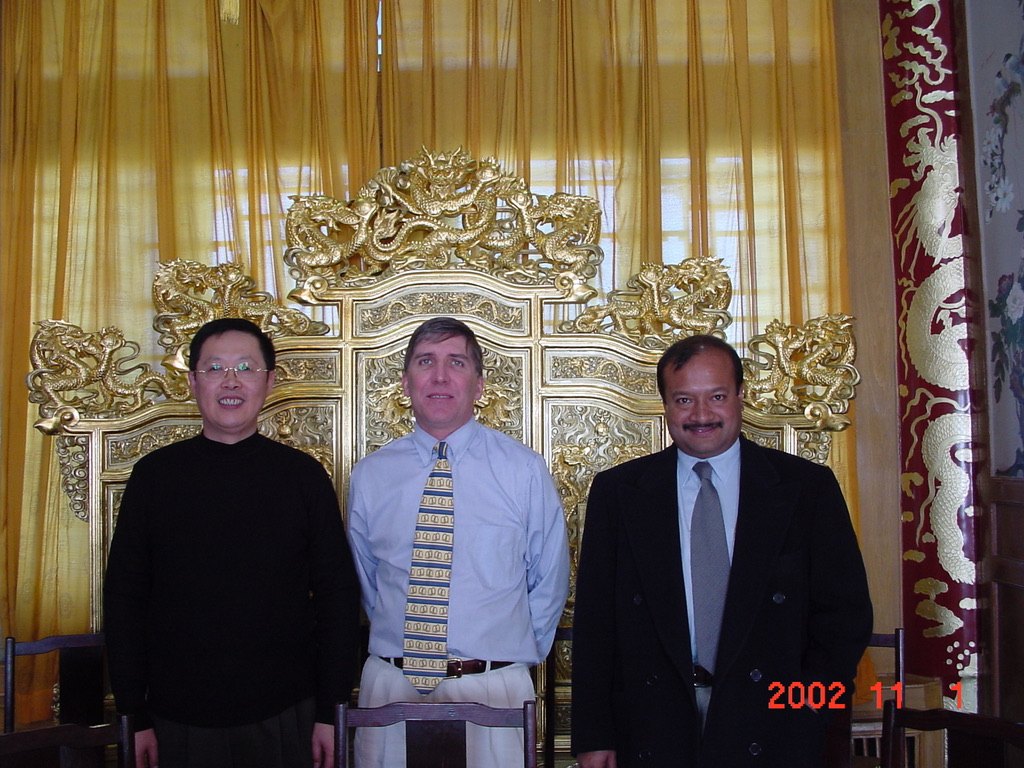 Sohail Hasnie with colleagues during the China State Electricity Regulatory Commission regulatory framework work, November 2002