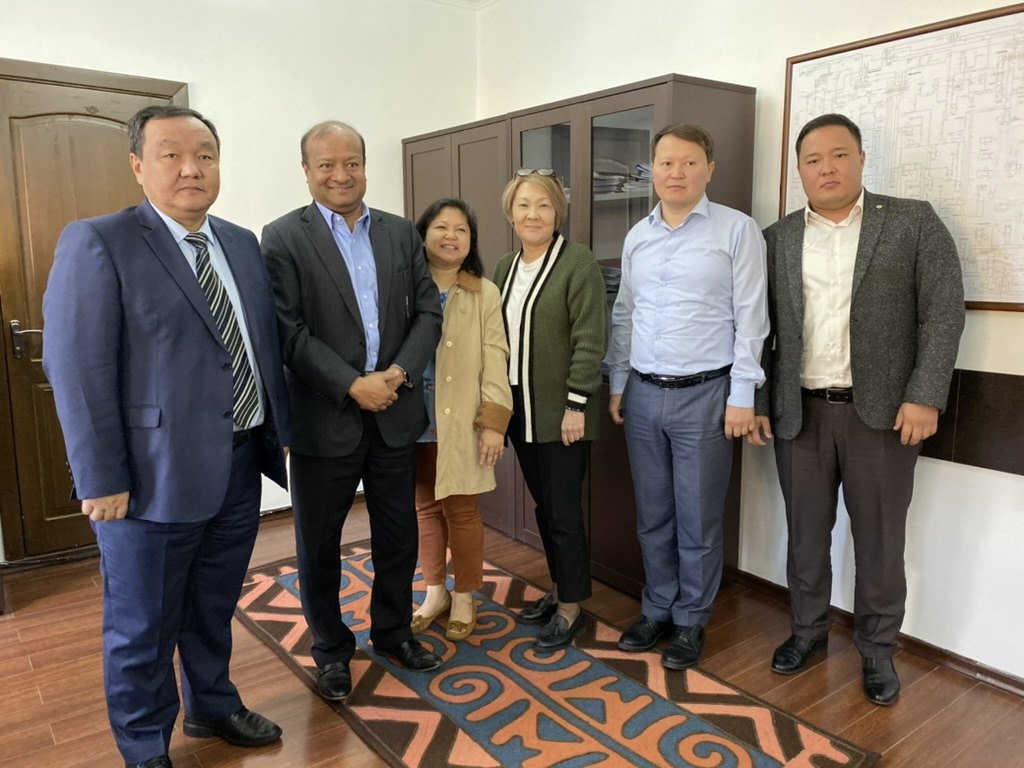 Meeting with senior officials of the Kyrgyz power sector